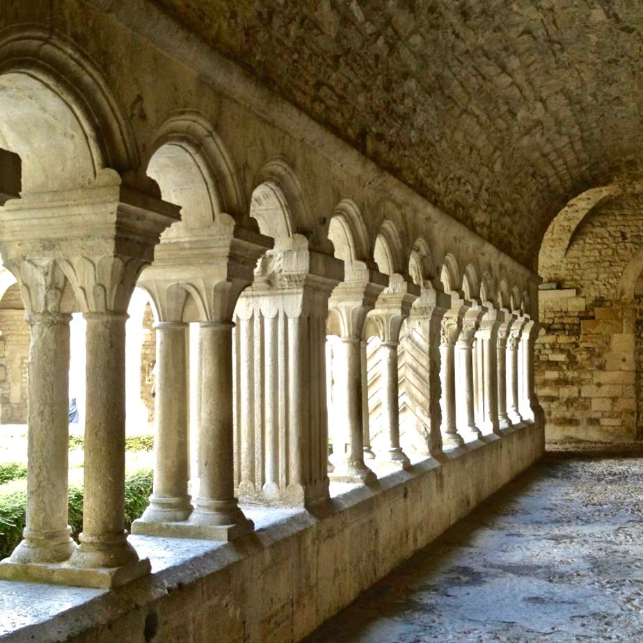 Vaison-la-Romaine’s cathedral and cloister