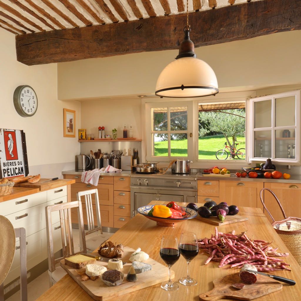 Kitchen at la Baye des Anges