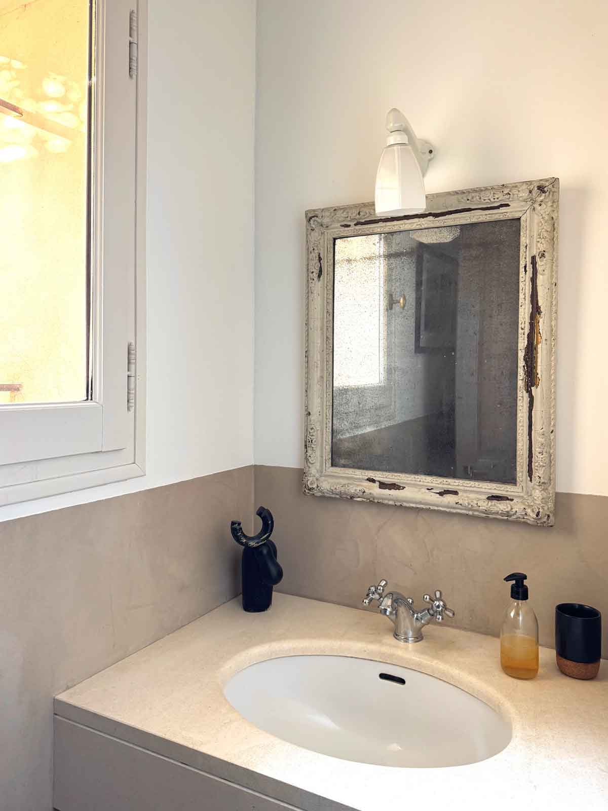 The second suite - shower room